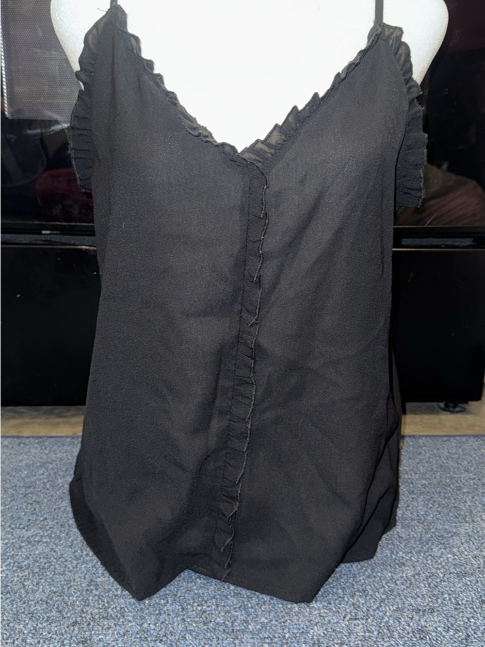SHEIN Black Ruffle-Trim V-Neck Tank